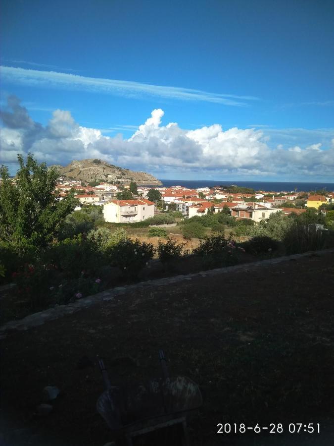 Αμυγδαλιές 33 Μύρινα Myrina Exterior foto