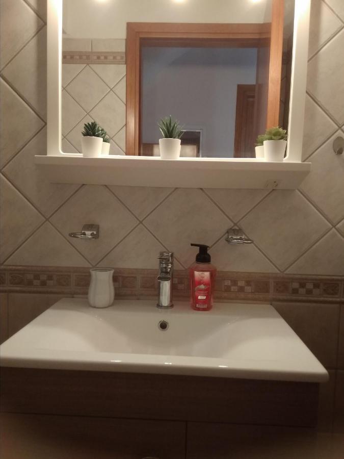 Αμυγδαλιές 33 Μύρινα Myrina Exterior foto