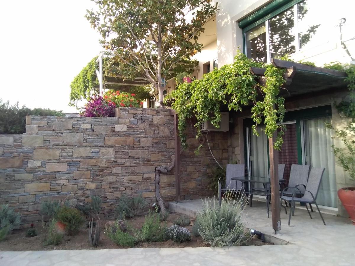 Αμυγδαλιές 33 Μύρινα Myrina Exterior foto